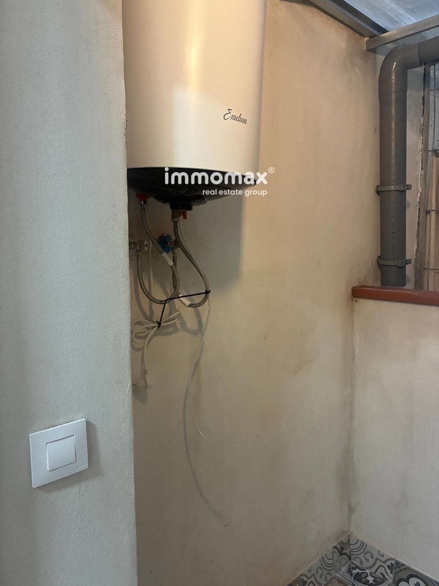 3 makuuhuone Asunto myytävänä paikassa L'Hospitalet de Llobregat - 265 000 € (Ref: 10145338)