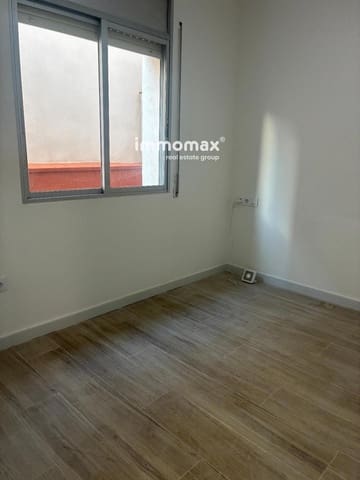 3 makuuhuone Asunto myytävänä paikassa L'Hospitalet de Llobregat - 265 000 € (Ref: 10145338)