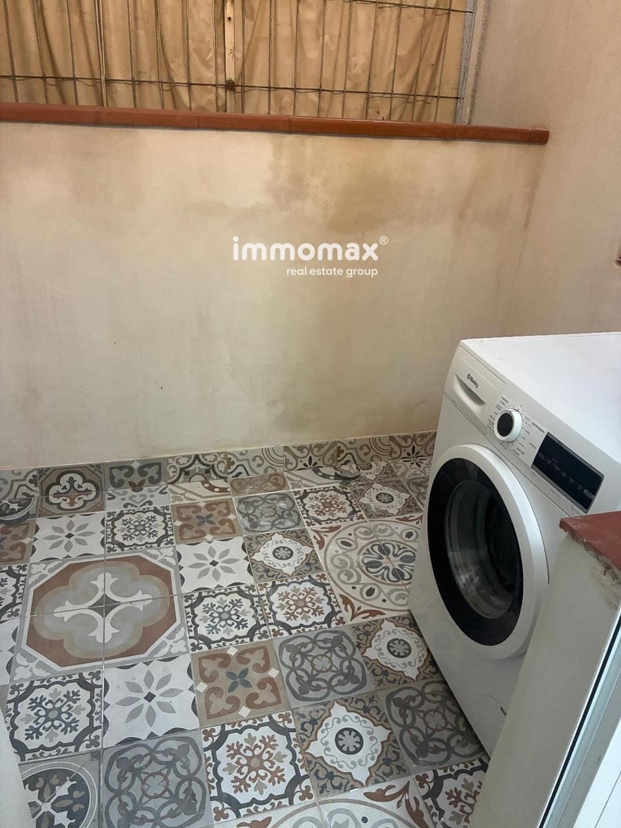 3 makuuhuone Asunto myytävänä paikassa L'Hospitalet de Llobregat - 265 000 € (Ref: 10145338)