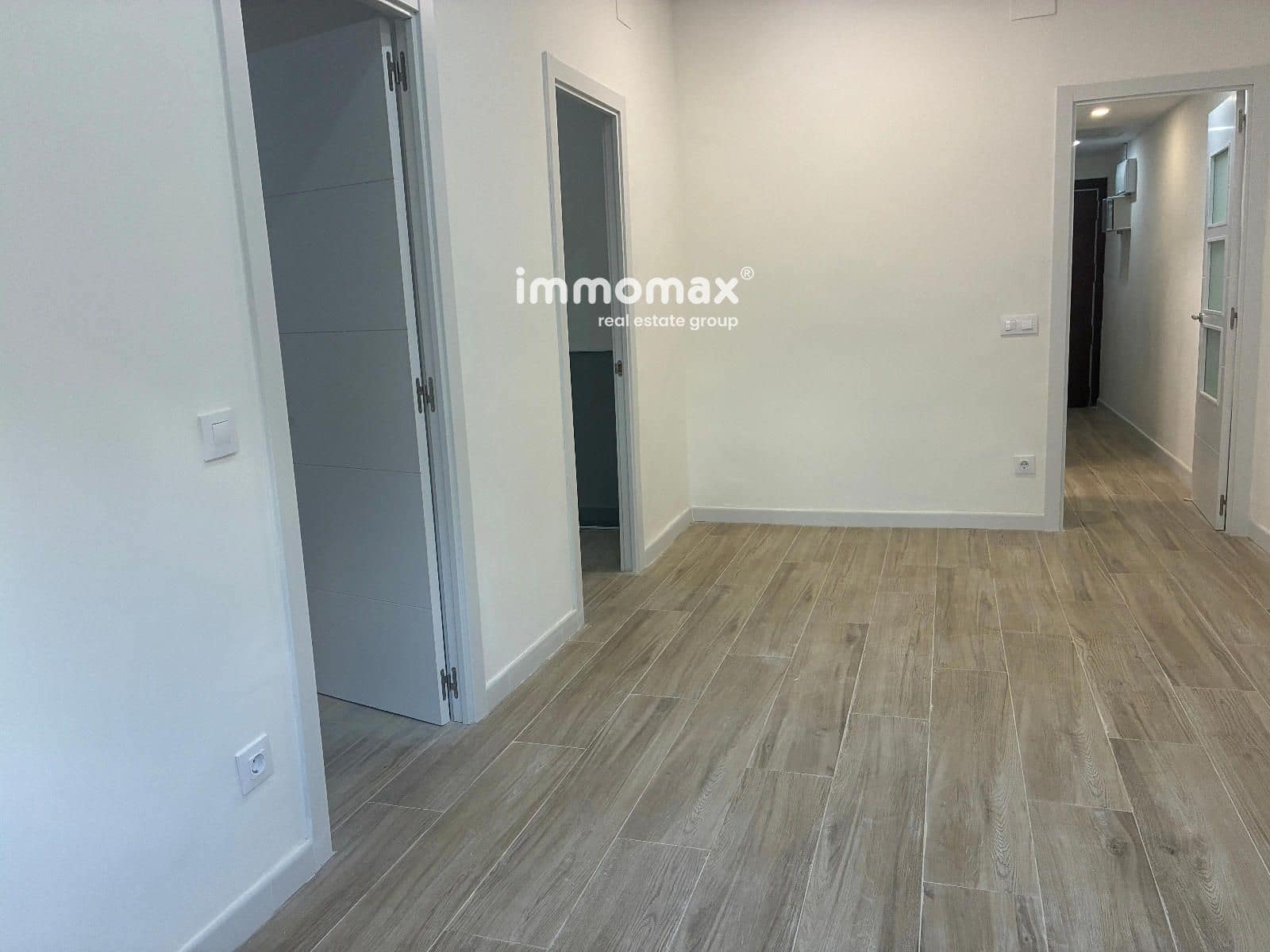 3 makuuhuone Asunto myytävänä paikassa L'Hospitalet de Llobregat - 265 000 € (Ref: 10145338)