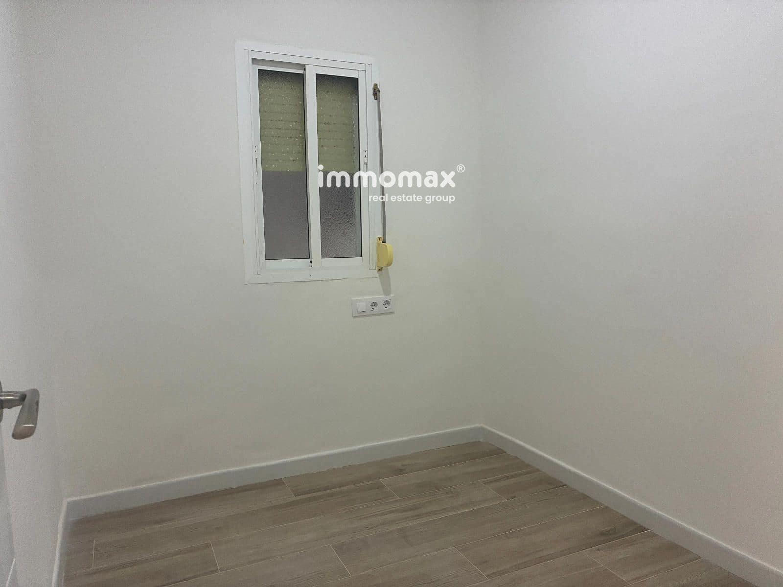 3 makuuhuone Asunto myytävänä paikassa L'Hospitalet de Llobregat - 265 000 € (Ref: 10145338)