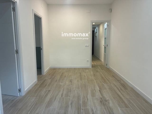 3 makuuhuone Asunto myytävänä paikassa L'Hospitalet de Llobregat - 265 000 € (Ref: 10145338)