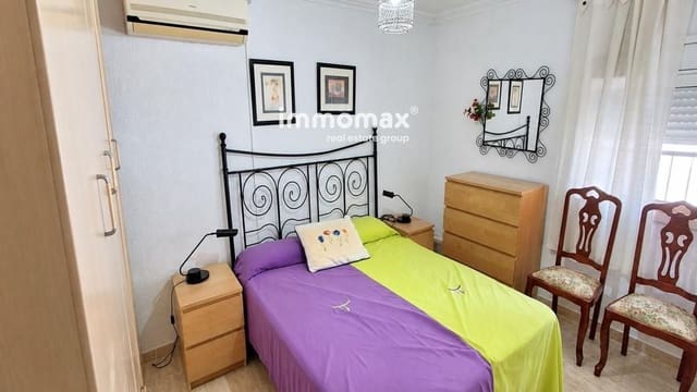 4 bedroom Villa for sale in Castellbisbal with garage - € 265,500 (Ref: 10158337)