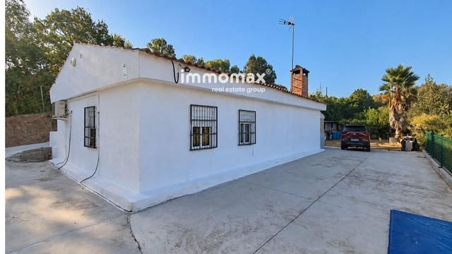 4 bedroom Villa for sale in Castellbisbal with garage - € 265,500 (Ref: 10158337)