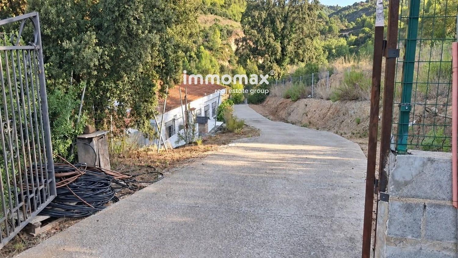 4 bedroom Villa for sale in Castellbisbal with garage - € 265,500 (Ref: 10158337)