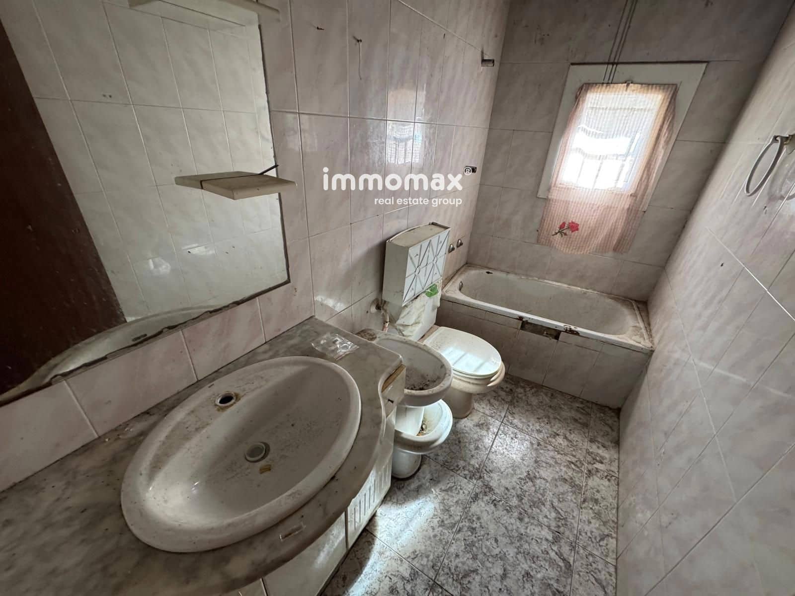 3 soverom Leilighet til salgs i Sant Andreu de la Barca - € 95 000 (Ref: 10158701)