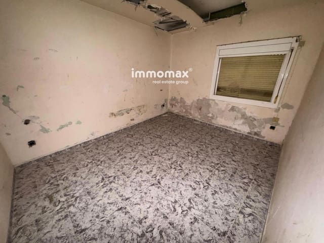 3 slaapkamer Flat te koop in Sant Andreu de la Barca - € 95.000 (Ref: 10158701)