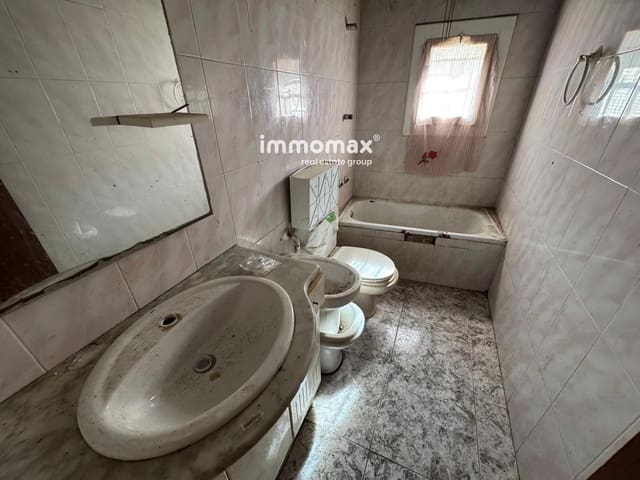 3 slaapkamer Flat te koop in Sant Andreu de la Barca - € 95.000 (Ref: 10158701)
