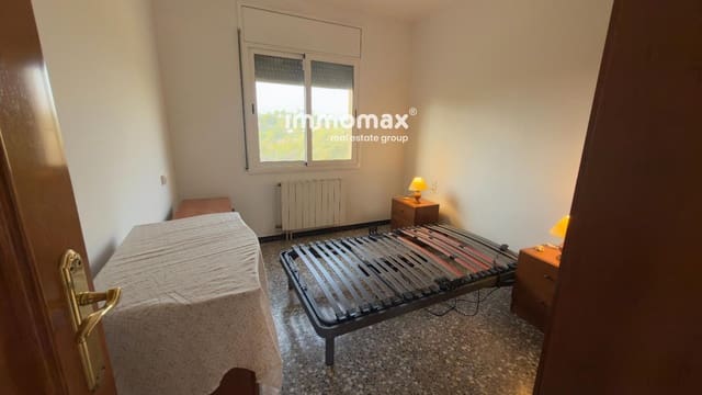 Chalet de 3 habitaciones en Lliçà d'Amunt en venta con piscina garaje - 299.900 € (Ref: 10160277)