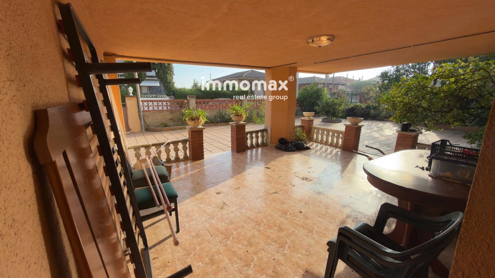 Chalet de 3 habitaciones en Lliçà d'Amunt en venta con piscina garaje - 299.900 € (Ref: 10160277)
