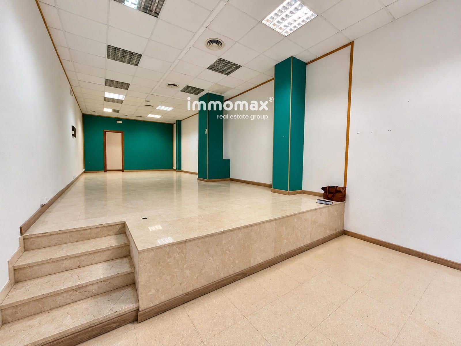 Erhverv til salg i Castelldefels - € 170.000 (Ref: 10163828)