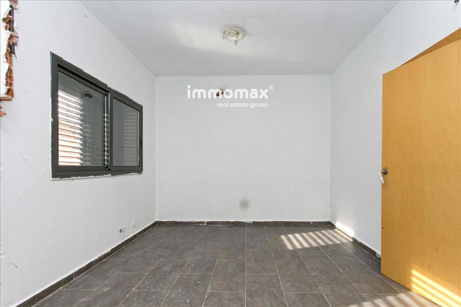3 soverom Villa til salgs i El Pont de Vilomara i Rocafort med garasje - € 175 000 (Ref: 10167109)