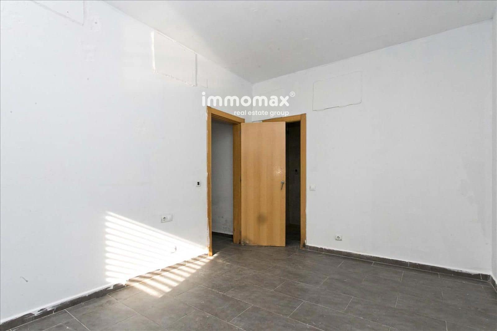 3 soverom Villa til salgs i El Pont de Vilomara i Rocafort med garasje - € 175 000 (Ref: 10167109)