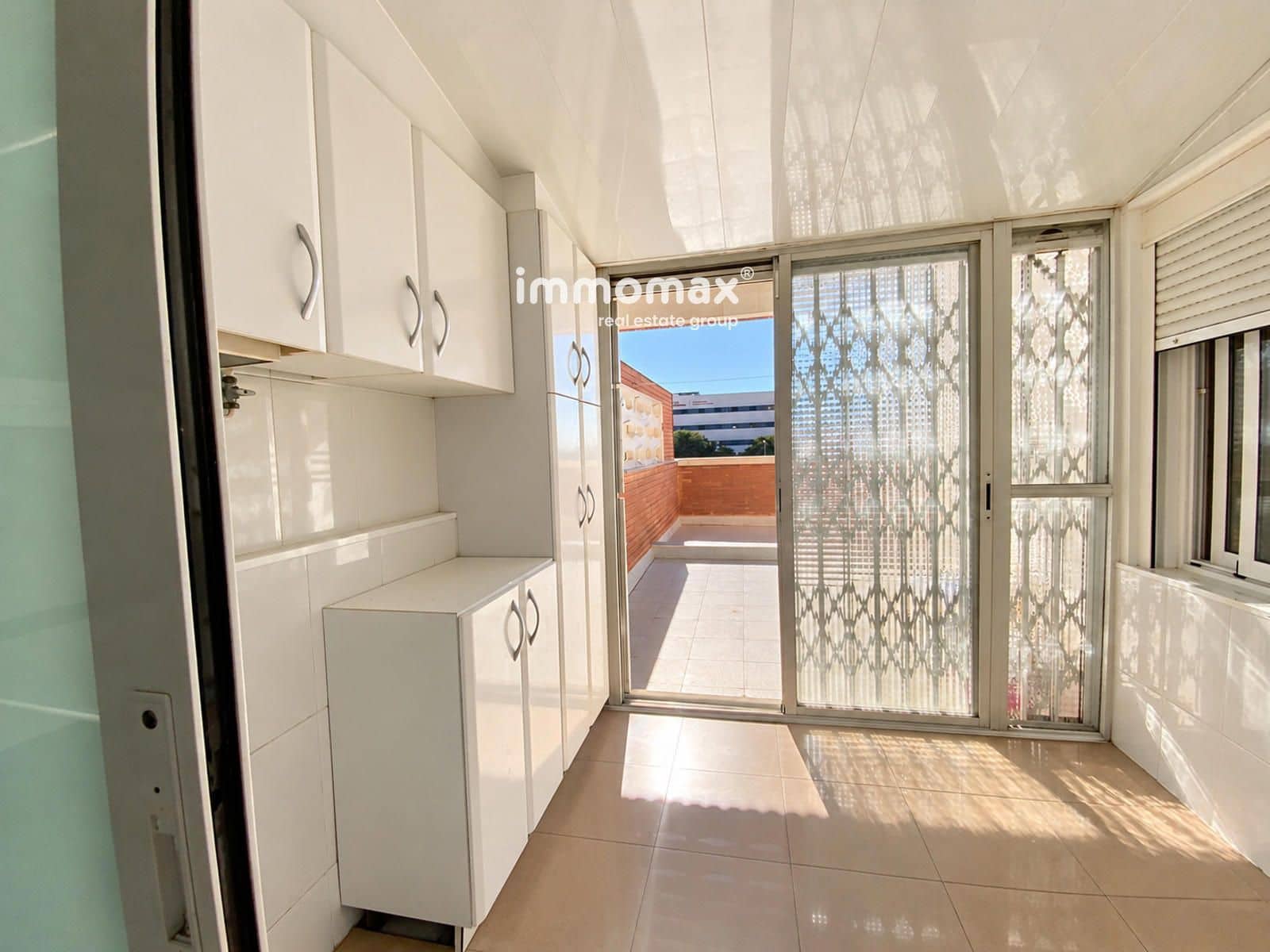 4 quarto Apartamento para venda em L'Hospitalet de Llobregat - 435 000 € (Ref: 10167926)