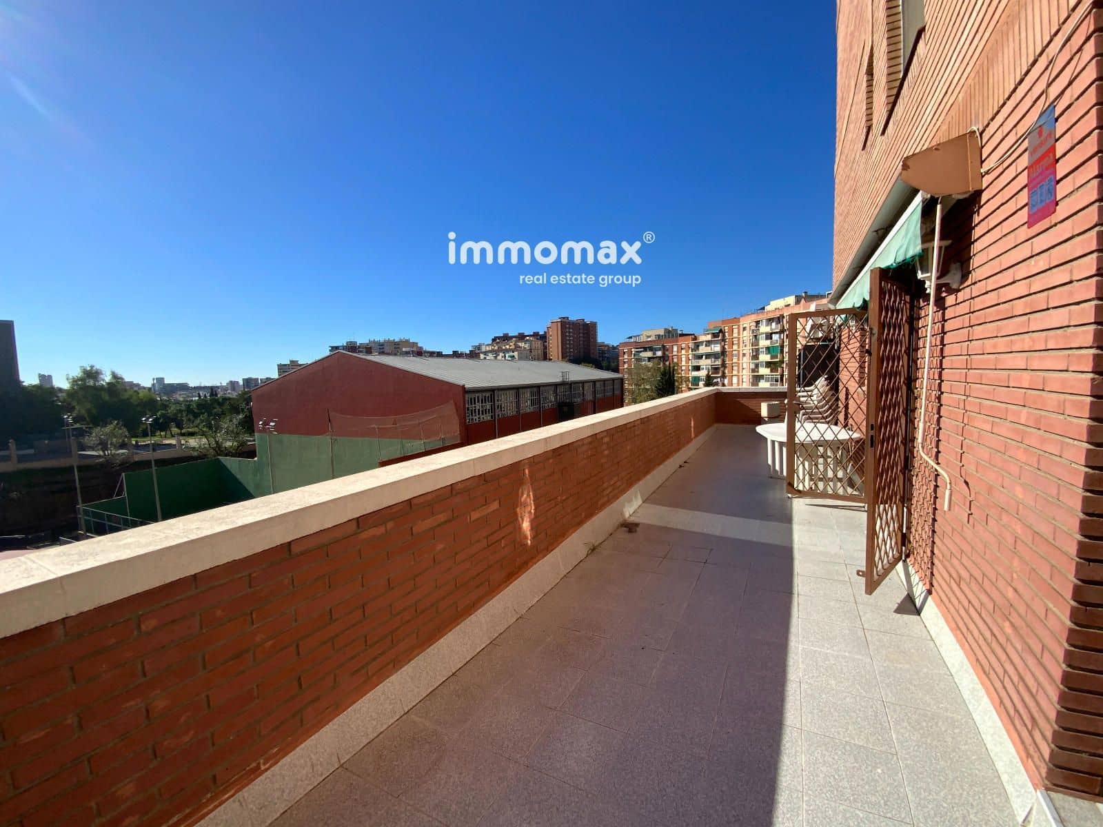 4 quarto Apartamento para venda em L'Hospitalet de Llobregat - 435 000 € (Ref: 10167926)