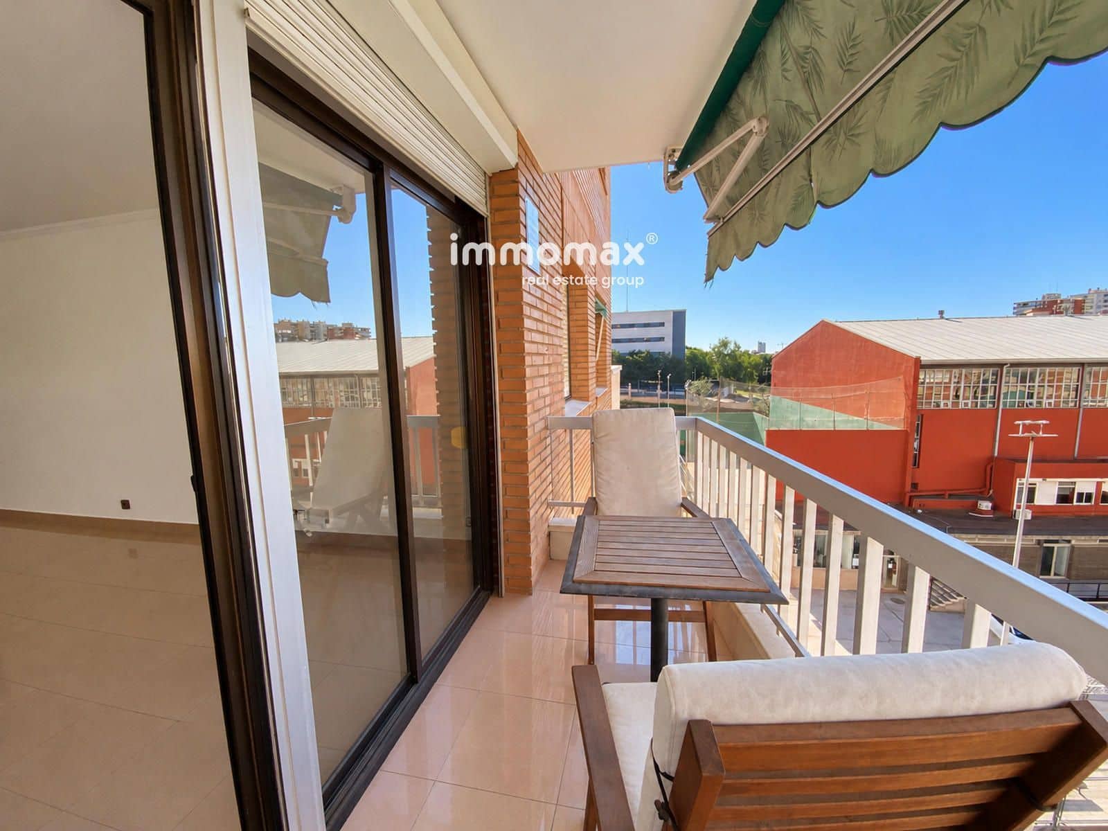 4 quarto Apartamento para venda em L'Hospitalet de Llobregat - 435 000 € (Ref: 10167926)