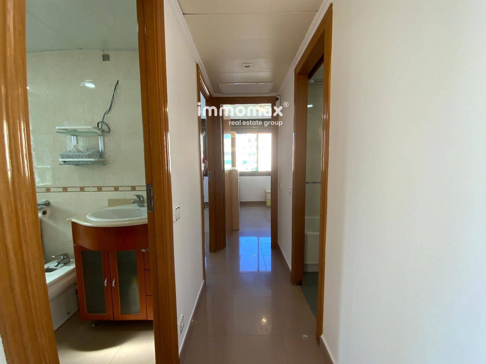 4 quarto Apartamento para venda em L'Hospitalet de Llobregat - 435 000 € (Ref: 10167926)