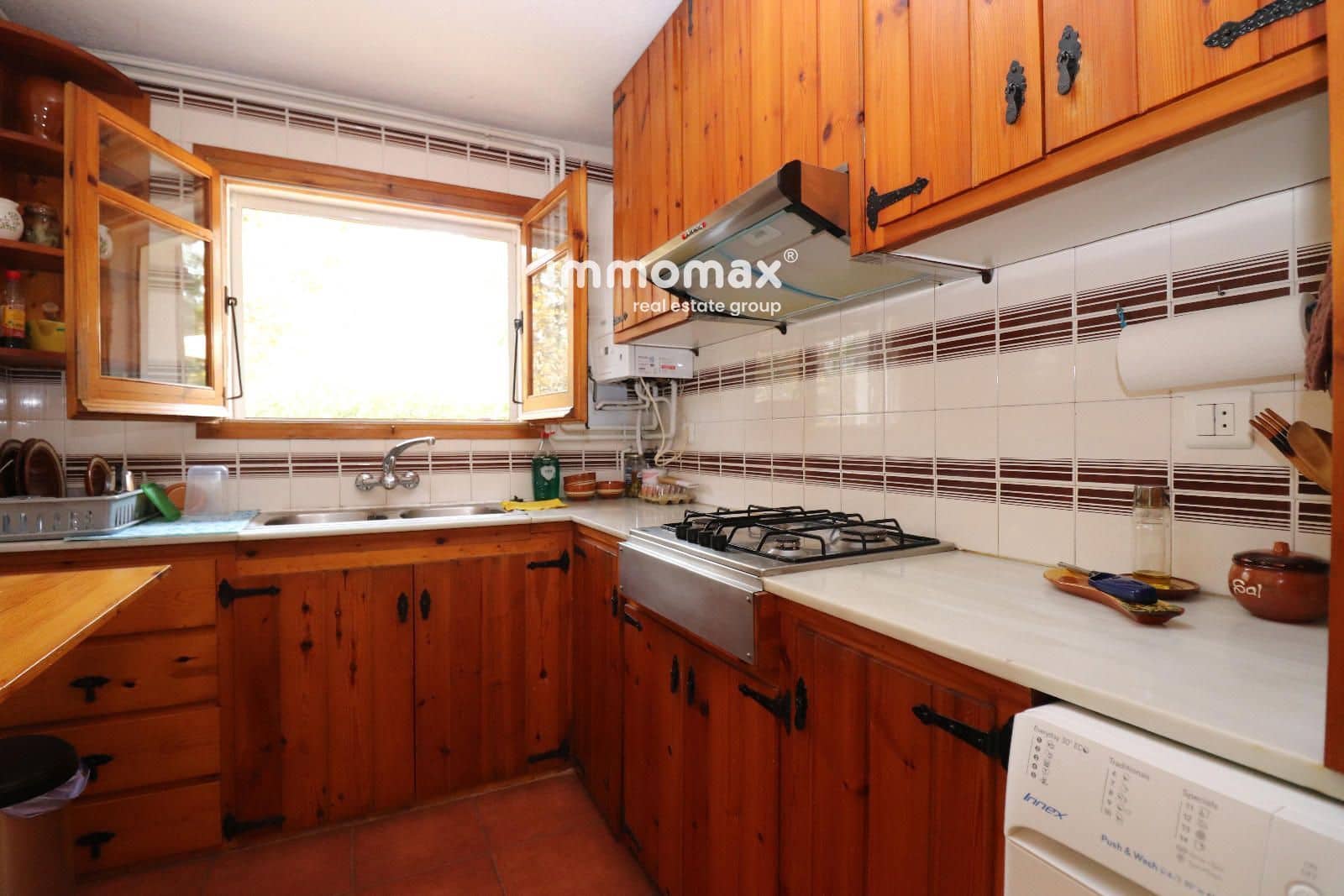 5 sypialnia Willa na sprzedaż w Vallgorguina z garażem - 379 000 € (Ref: 10172316)