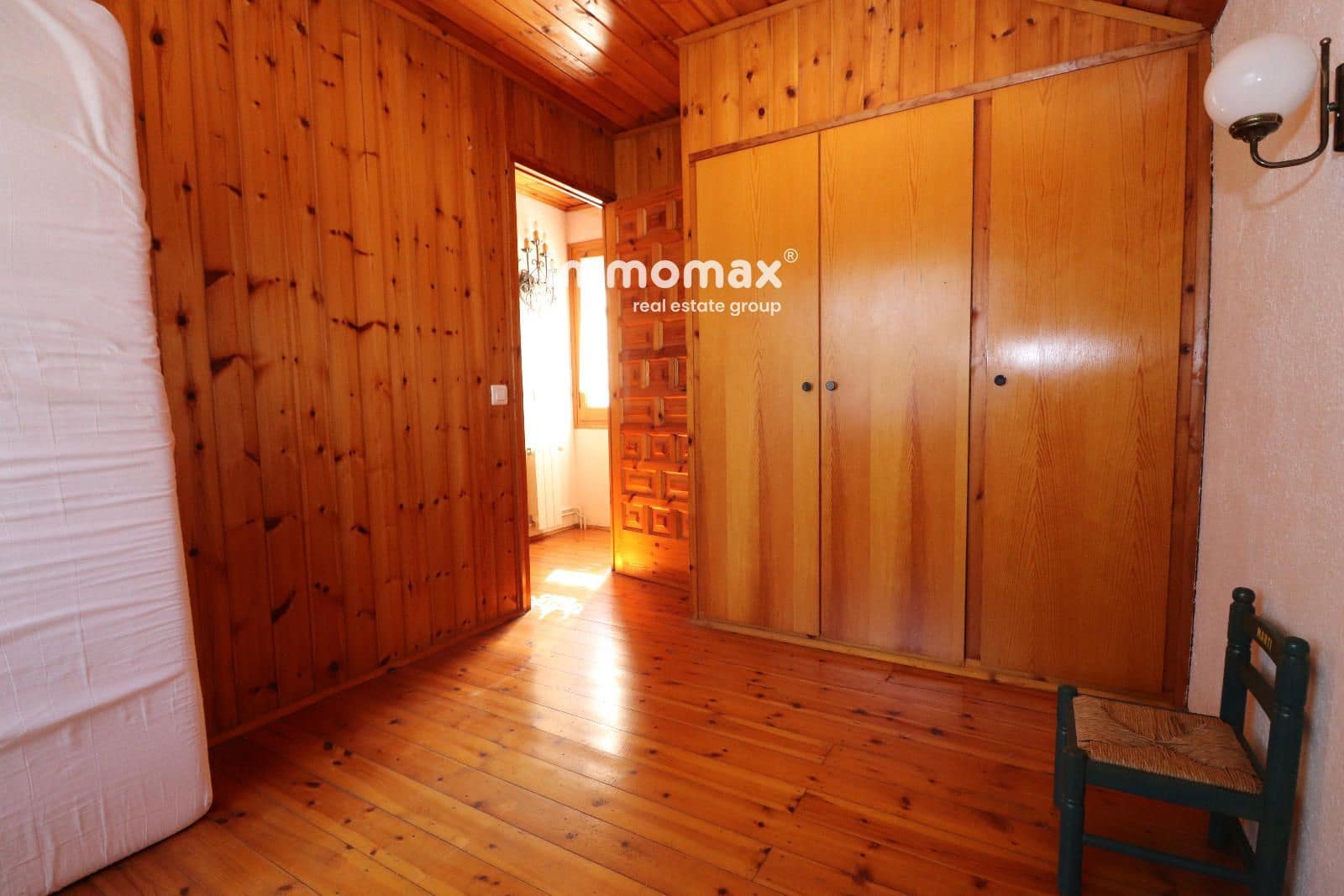 5 sypialnia Willa na sprzedaż w Vallgorguina z garażem - 379 000 € (Ref: 10172316)