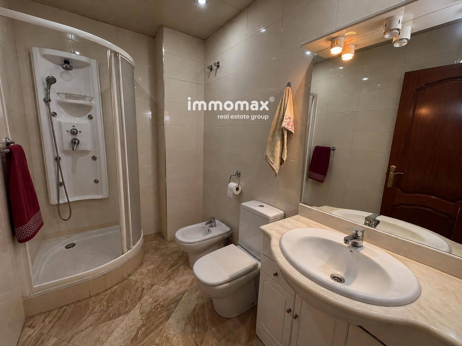 4 soverom Leilighet til salgs i Sant Boi de Llobregat - € 335 000 (Ref: 10173998)