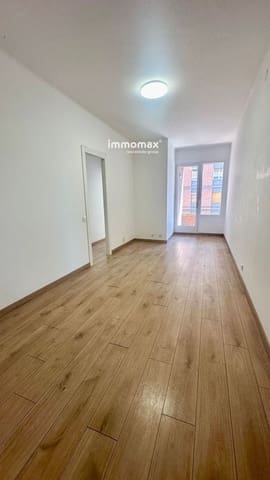3 soveværelse Lejlighed til salg i Barcelona by - € 390.000 (Ref: 10175487)