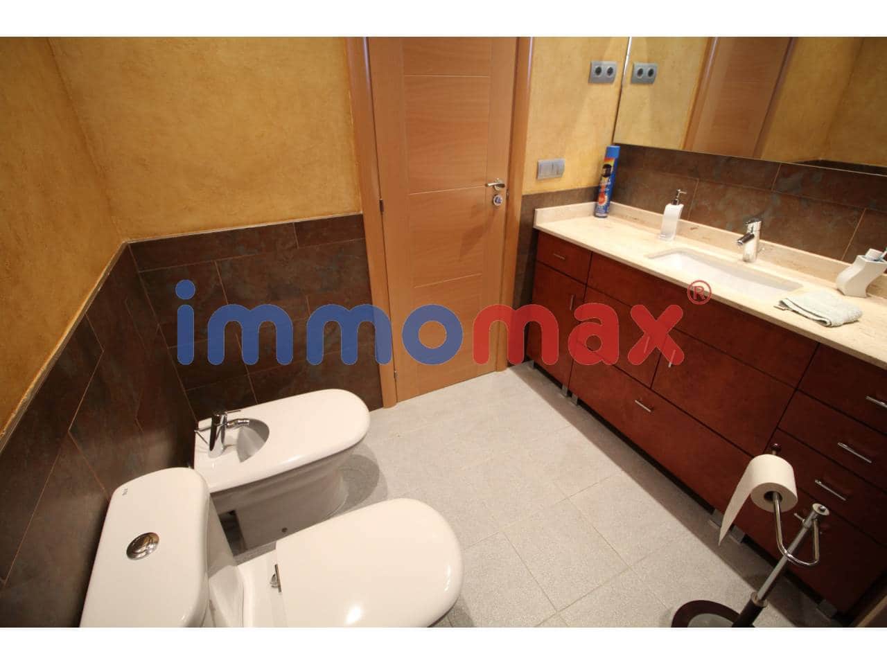 5 sypialnia Dom na sprzedaż w Sant Vicenc dels Horts - 570 000 € (Ref: 4506319)