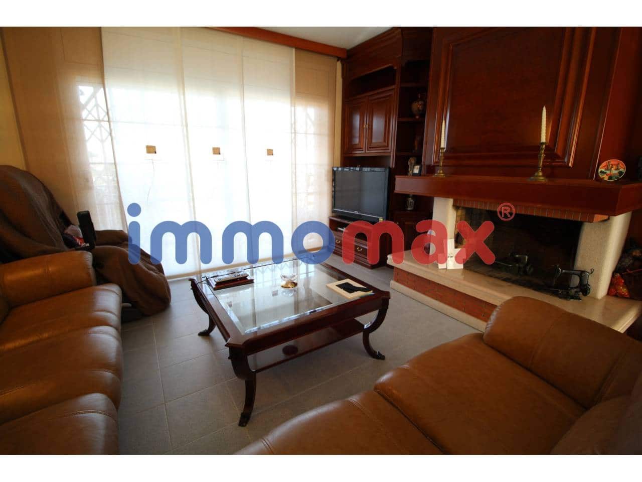 5 sypialnia Dom na sprzedaż w Sant Vicenc dels Horts - 570 000 € (Ref: 4506319)