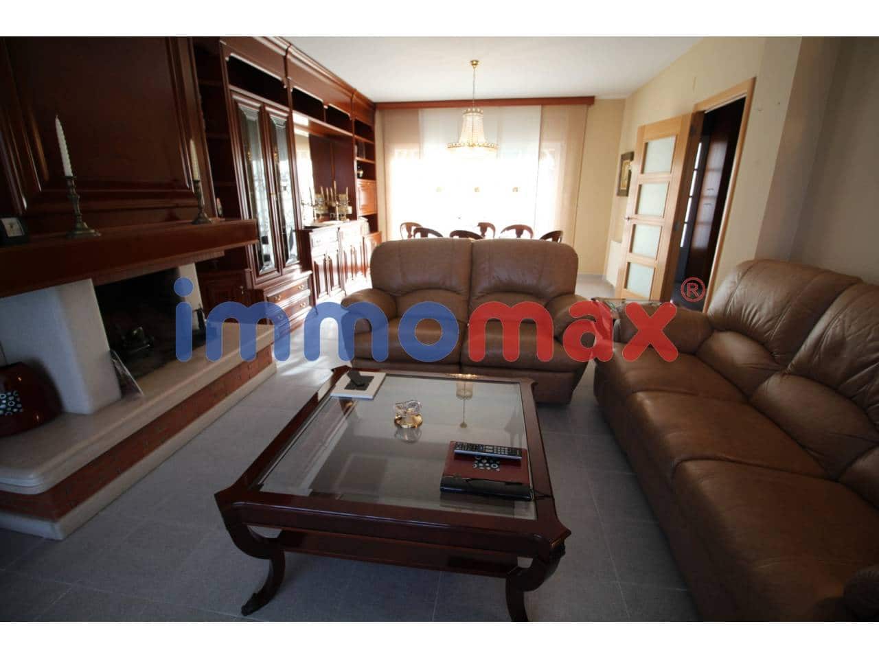 5 sypialnia Dom na sprzedaż w Sant Vicenc dels Horts - 570 000 € (Ref: 4506319)