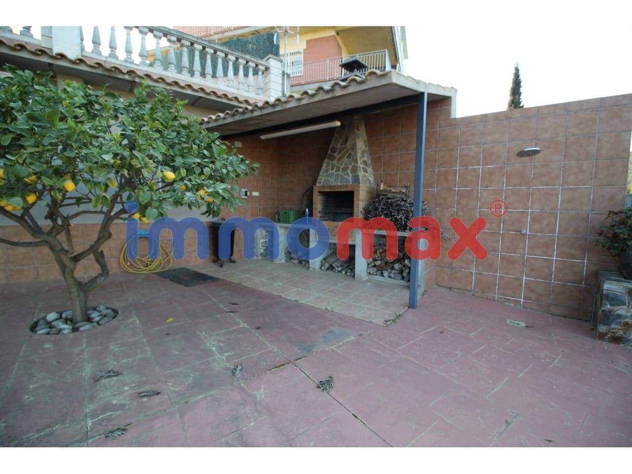 5 sypialnia Dom na sprzedaż w Sant Vicenc dels Horts - 570 000 € (Ref: 4506319)