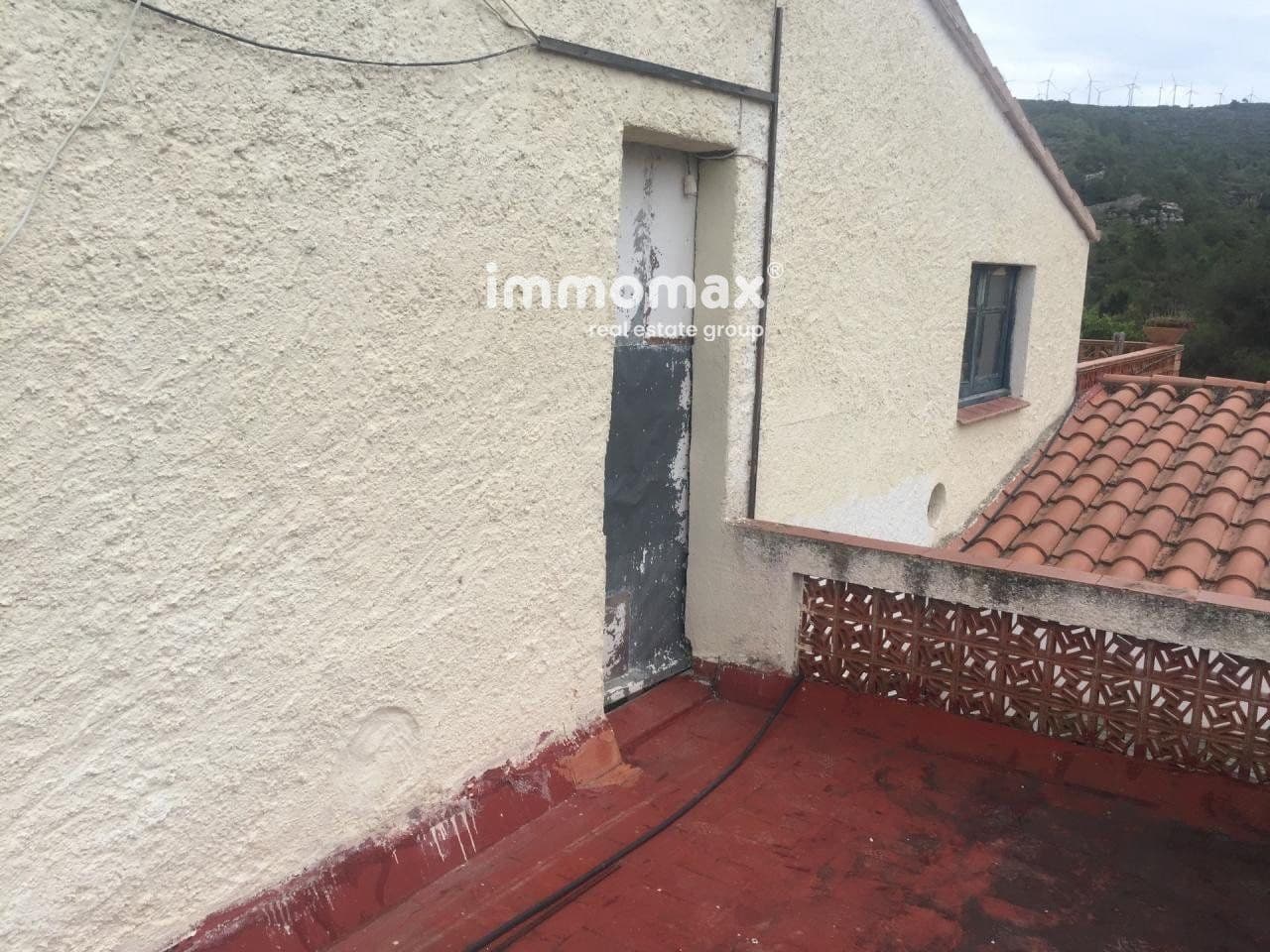 4 bedroom Villa for sale in Pradell de la Teixeta with pool - € 189,000 (Ref: 8045345)