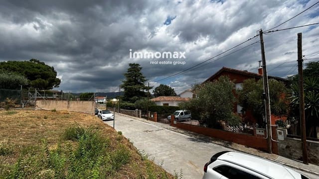Building Plot for sale in Santa Eulàlia de Ronçana - € 115,800 (Ref: 8045347)
