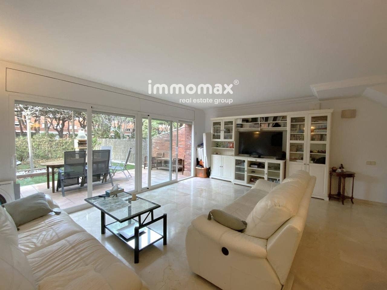 4 chambre Maison de Ville à vendre à Gava avec piscine garage - 1 250 000 € (Ref: 8045351)