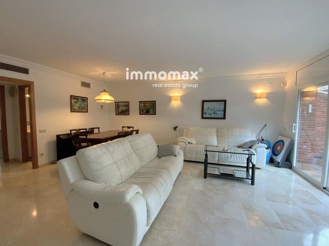 4 chambre Maison de Ville à vendre à Gavà avec piscine garage - 1 250 000 € (Ref: 8045351)