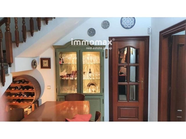 4 chambre Villa/Maison à vendre à Segur de Calafell, Calafell avec piscine garage - 420 000 € (Ref: 8045382)