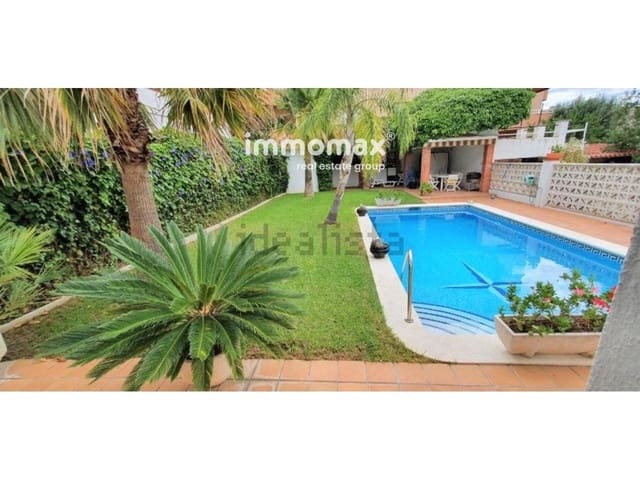 4 chambre Villa/Maison à vendre à Segur de Calafell, Calafell avec piscine garage - 420 000 € (Ref: 8045382)