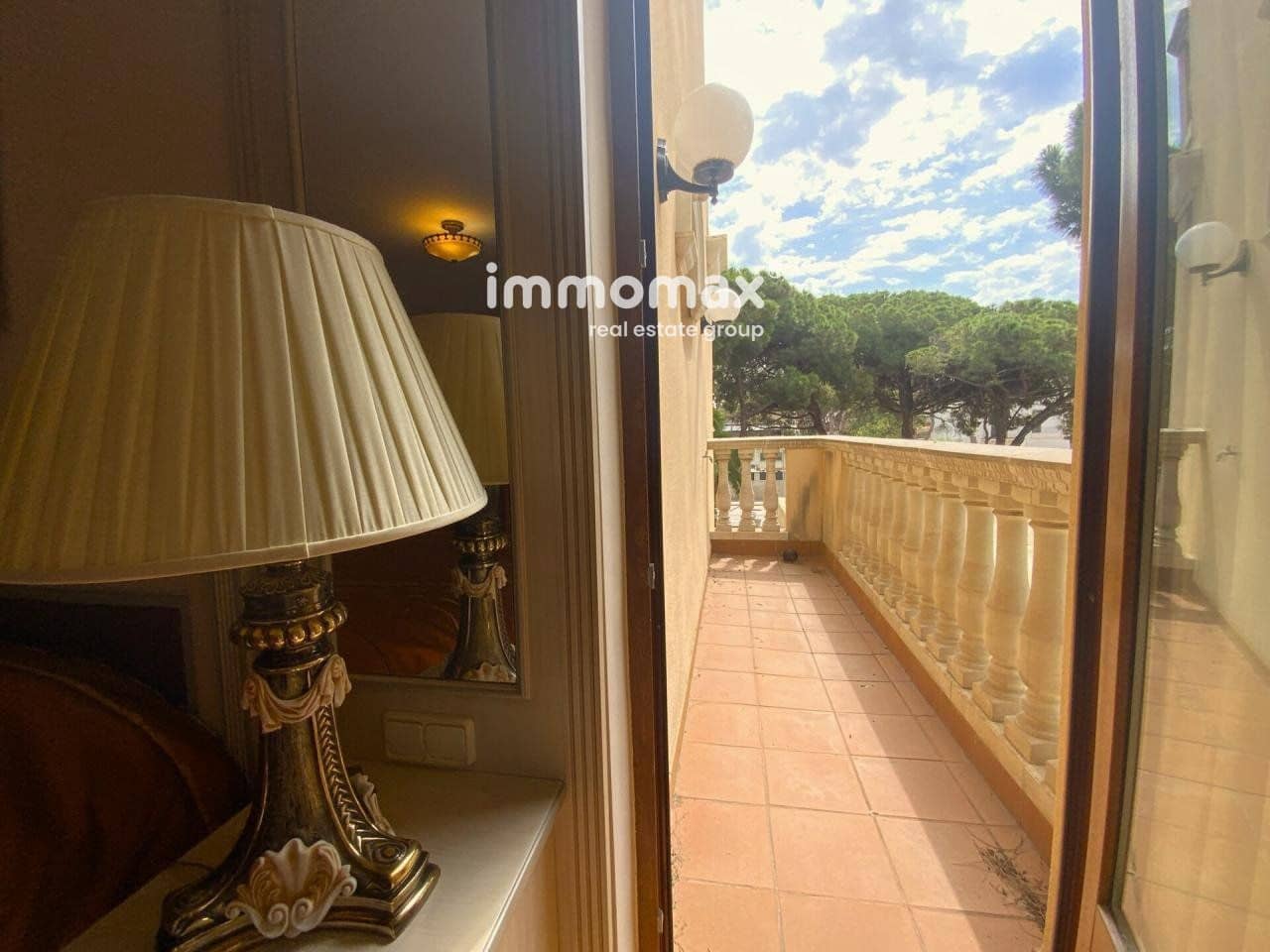 7 sypialnia Willa na sprzedaż w Castelldefels z basenem garażem - 3 290 000 € (Ref: 8045402)