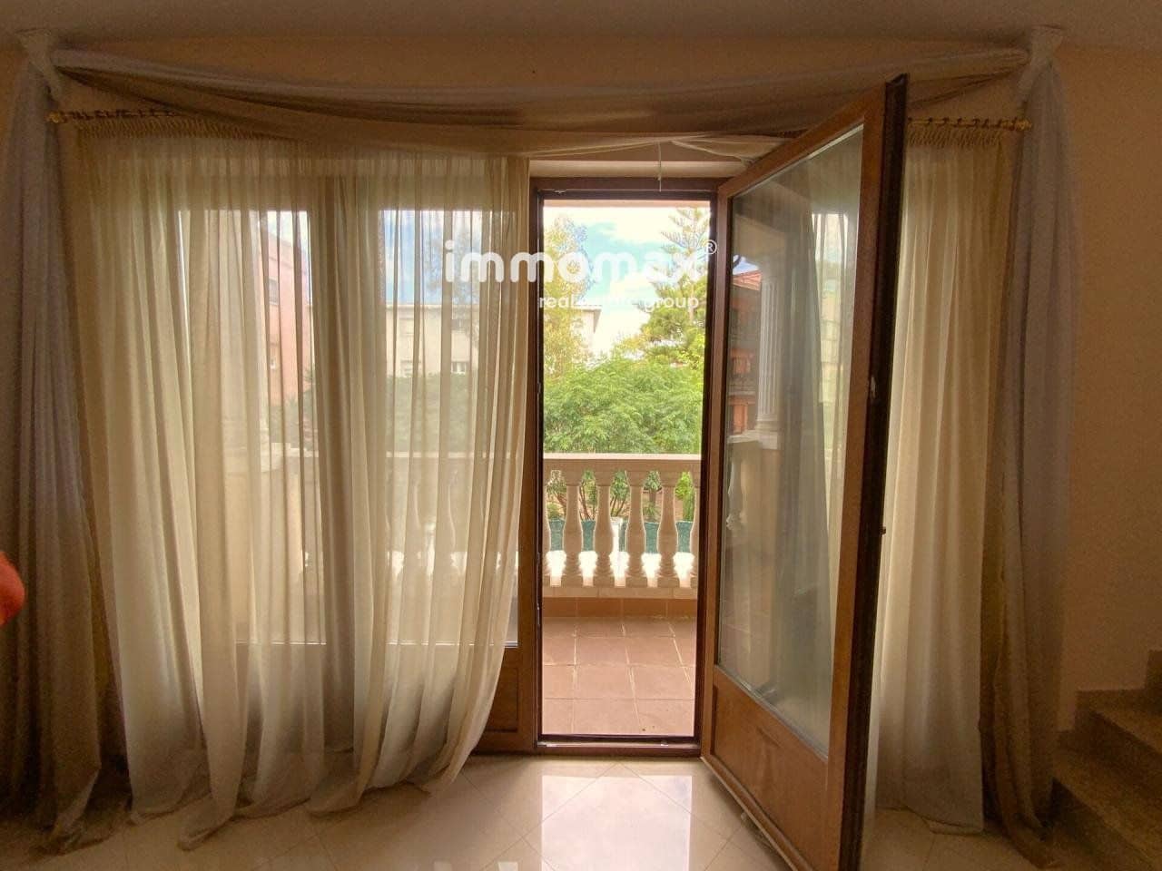 7 sypialnia Willa na sprzedaż w Castelldefels z basenem garażem - 3 290 000 € (Ref: 8045402)