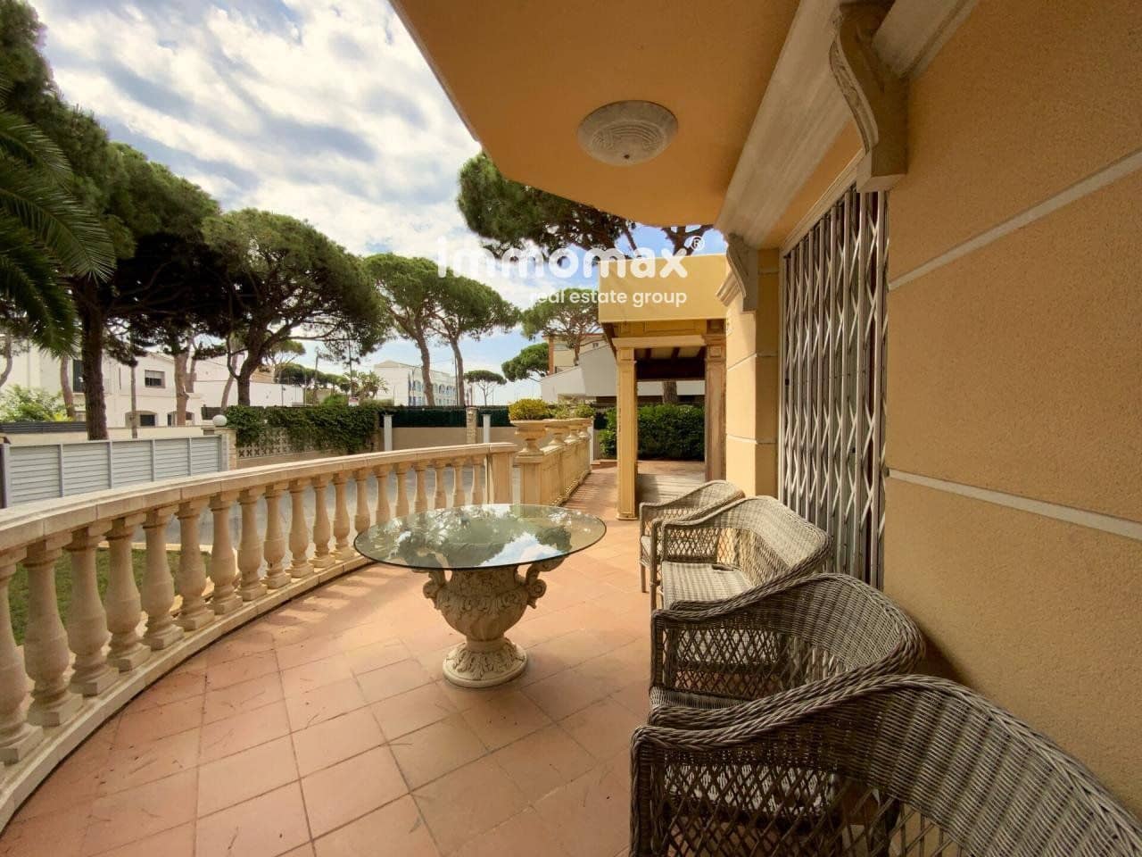 7 sypialnia Willa na sprzedaż w Castelldefels z basenem garażem - 3 290 000 € (Ref: 8045402)