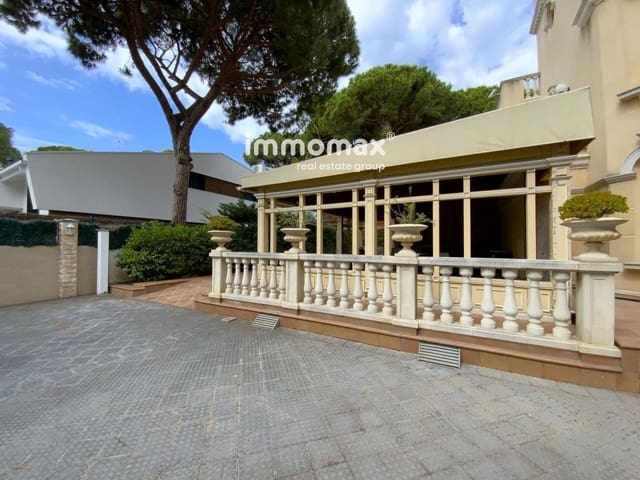 7 chambre Villa/Maison à vendre à Castelldefels avec piscine garage - 3 290 000 € (Ref: 8045402)