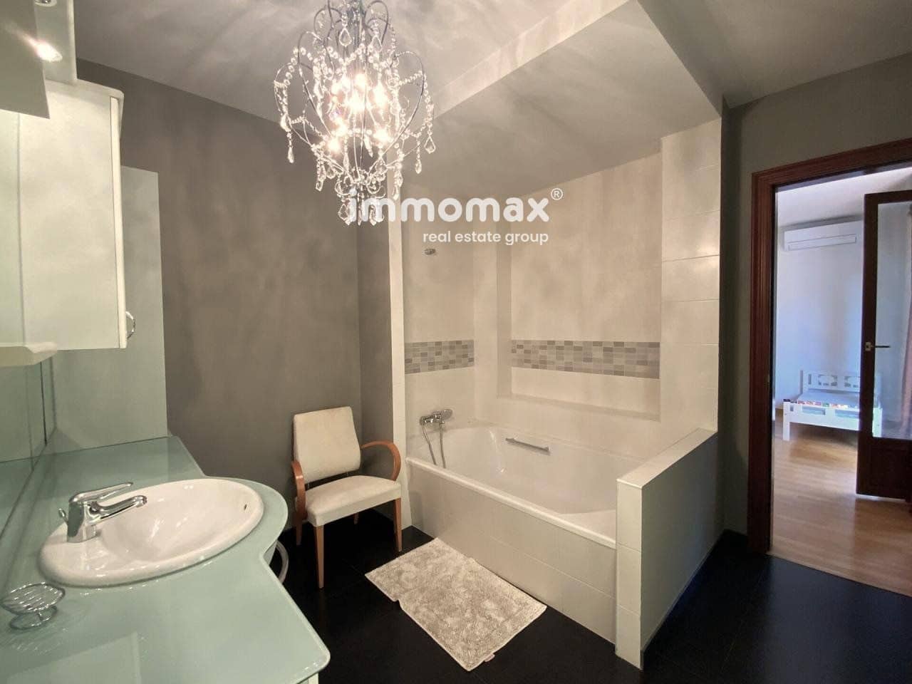 7 sypialnia Willa na sprzedaż w Castelldefels z basenem garażem - 3 290 000 € (Ref: 8045402)