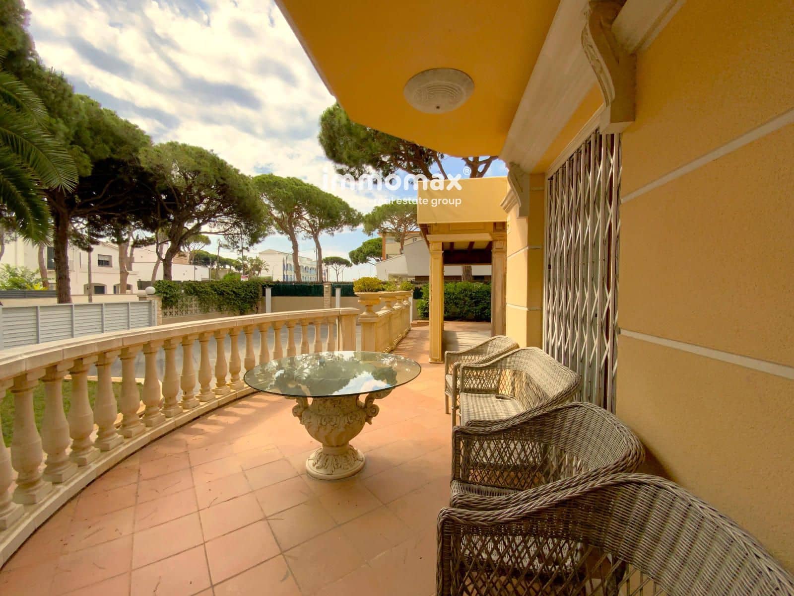 7 sypialnia Willa na sprzedaż w Castelldefels z basenem garażem - 3 290 000 € (Ref: 8045402)