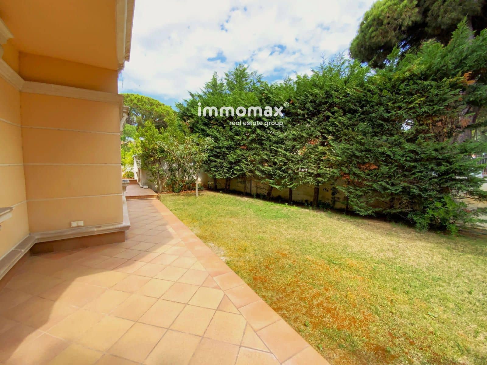 7 sypialnia Willa na sprzedaż w Castelldefels z basenem garażem - 3 290 000 € (Ref: 8045402)