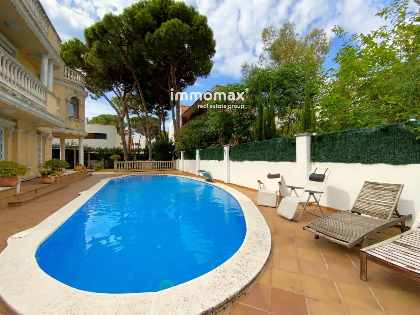 7 sypialnia Willa na sprzedaż w Castelldefels z basenem garażem - 3 290 000 € (Ref: 8045402)