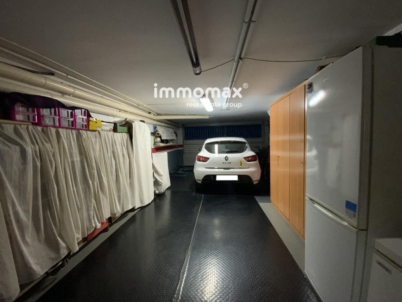 4 makuuhuone Omakotitalo myytävänä paikassa Castelldefels mukana 
autotalli - 850 000 € (Ref: 8045410)