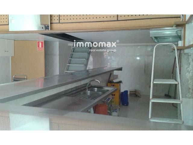 Commercial for sale in La Verneda i La Pau, Barcelona city - € 120,000 (Ref: 8045413)