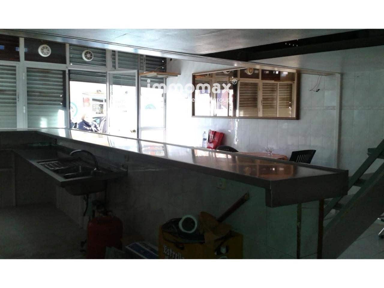 Komercyjne na sprzedaż w Miasto Barcelona - 120 000 € (Ref: 8045413)