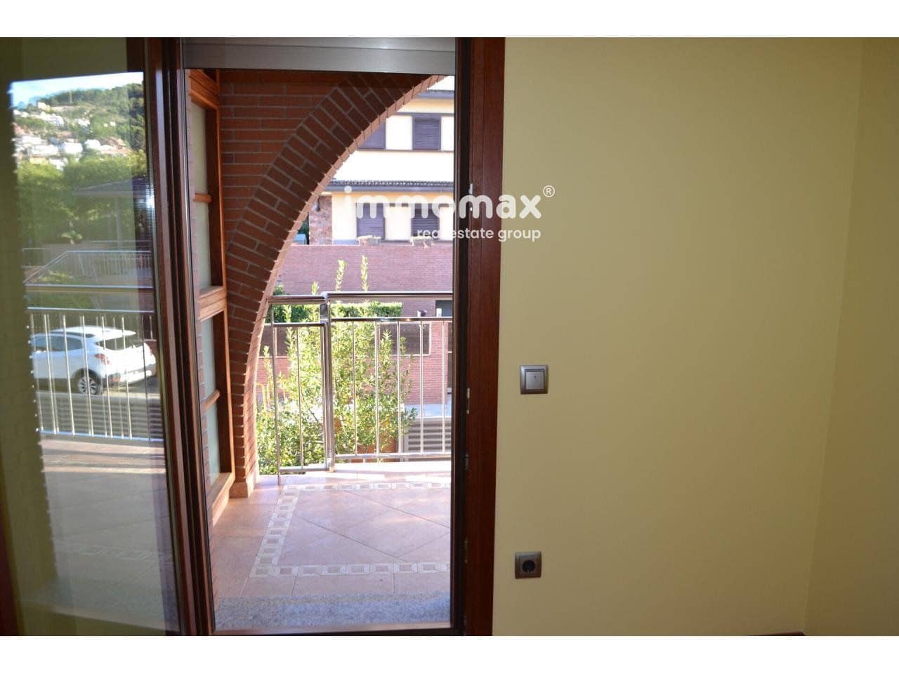 5 soverom Villa til salgs i Viladecans med svømmebasseng garasje - € 1 650 000 (Ref: 8045428)