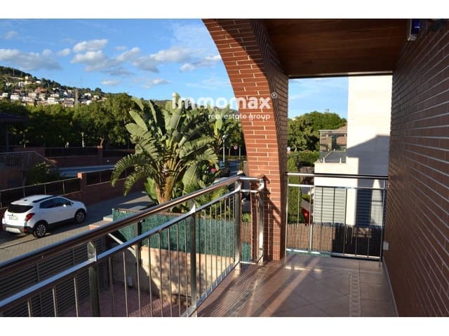 5 soverom Villa til salgs i Viladecans med svømmebasseng garasje - € 1 650 000 (Ref: 8045428)