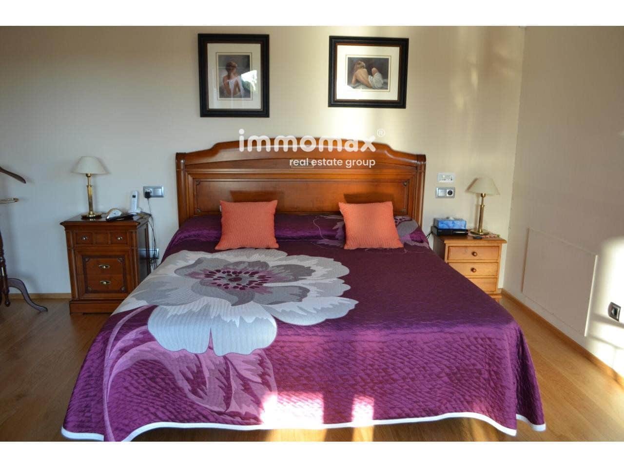 5 soverom Villa til salgs i Viladecans med svømmebasseng garasje - € 1 650 000 (Ref: 8045428)