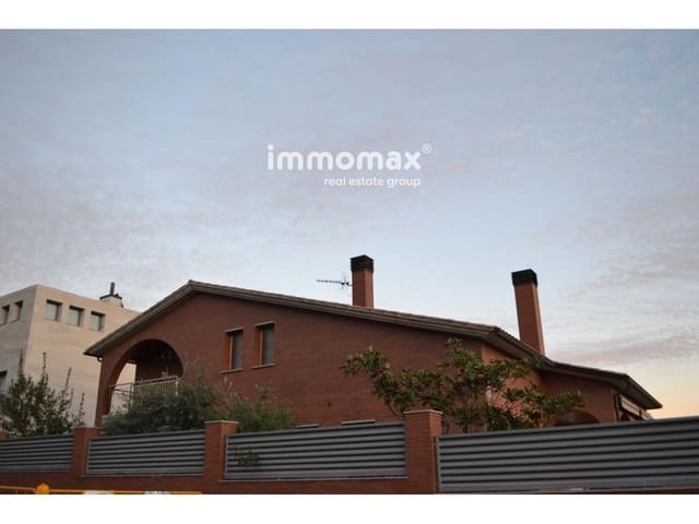 5 soverom Villa til salgs i Viladecans med svømmebasseng garasje - € 1 650 000 (Ref: 8045428)